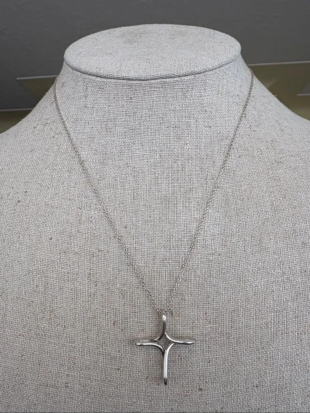 Tiffany & Co. Elsa Peretti Infinity Cross Medium 925 Sterling Silver (050826)